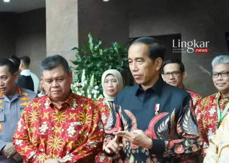 Presiden Jokowi Bantah PP Ekspor Pasir Laut demi Investasi Singapura di IKN