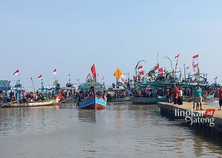 Nguri-uri Budaya, Nelayan Kendal Diajak Lestarikan Tradisi Larung Sesaji