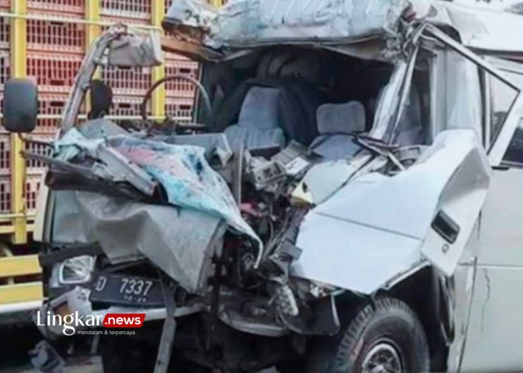 Kecelakaan di Tol Cipularang Purwakarta, 2 Orang Tewas