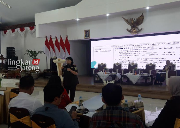 Kejari Kendal Sosialisasikan UU Nomor 1 Tahun 2023 Tentang KUHP ke Seluruh OPD